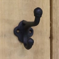 Krok med hattpinne med ornament Physical