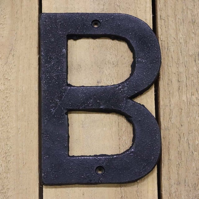 Fasadbokstav B