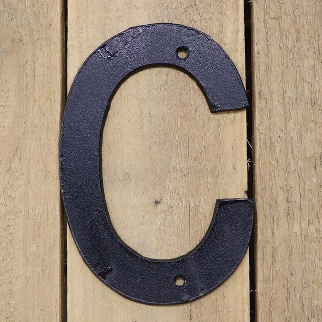 Fasadbokstav C