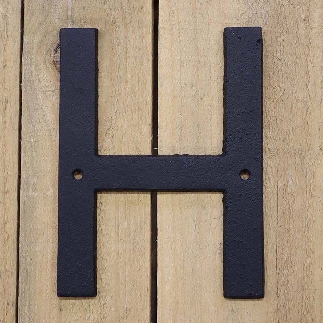 Fasadbokstav H